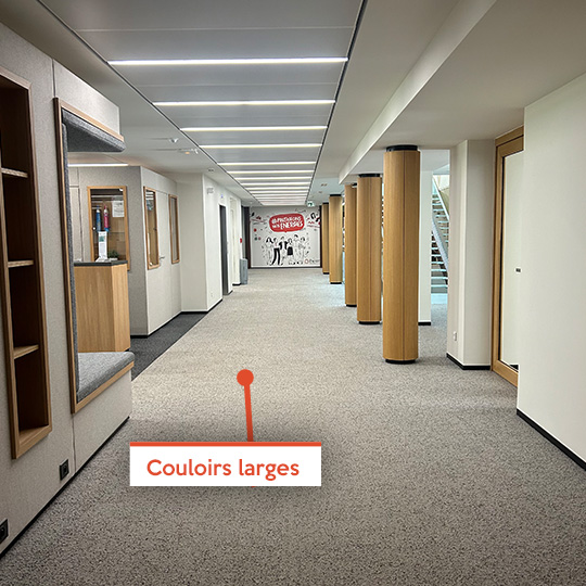 Couloirs larges - En situation de handicap